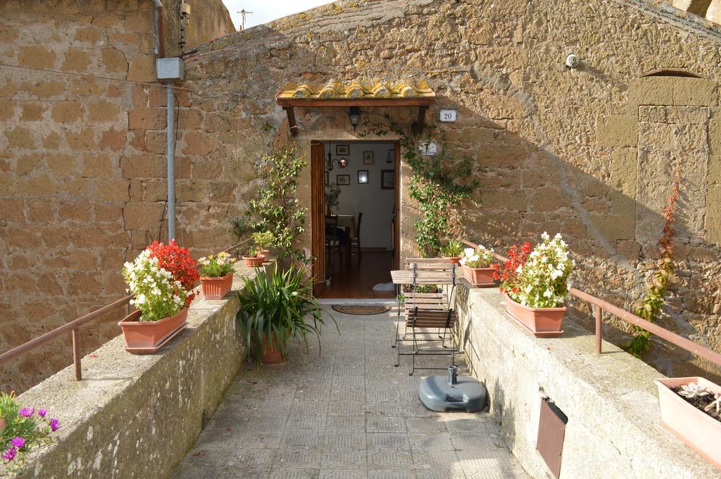 Casa Dei Lavatoi Pitigliano Apartment Ngoại thất bức ảnh
